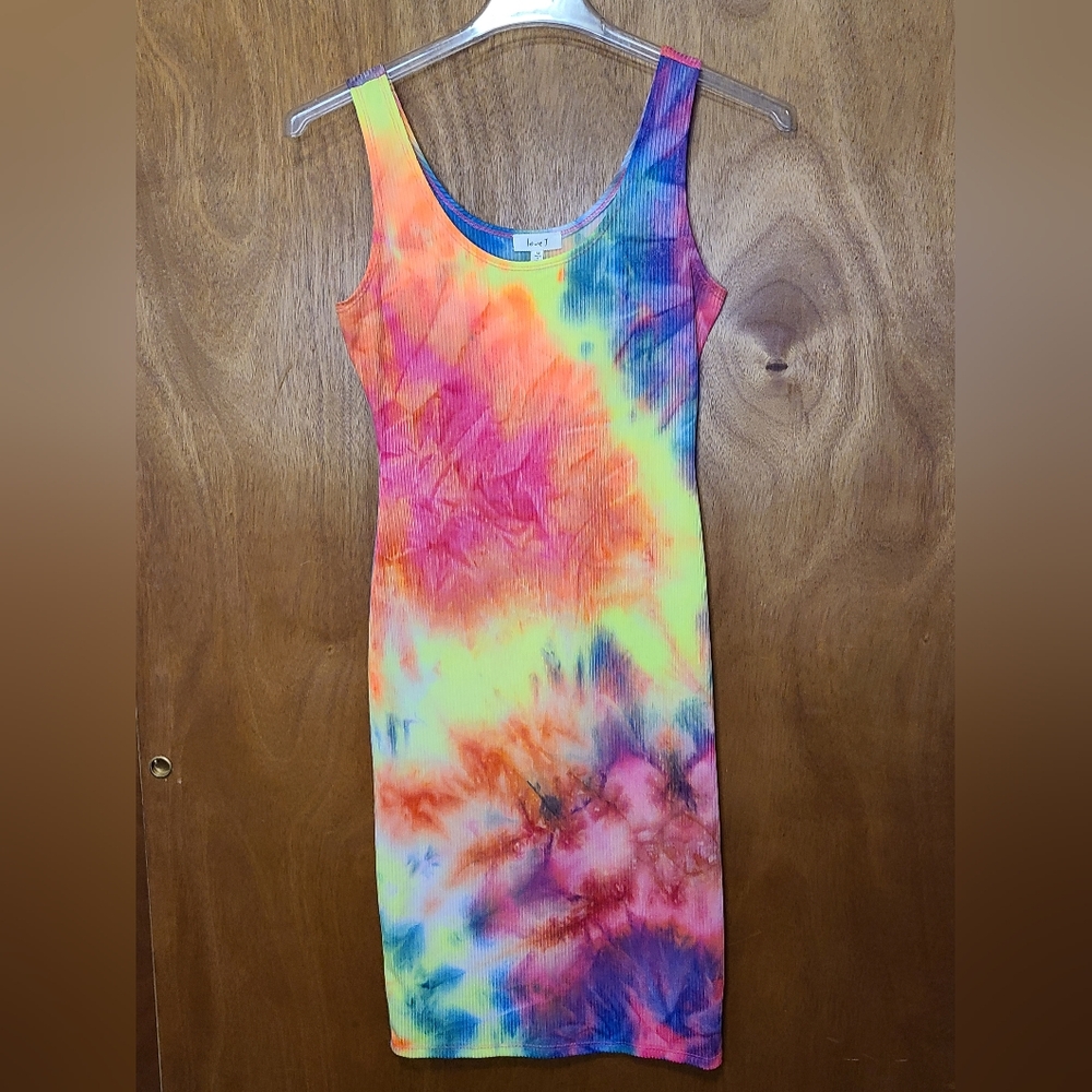 Vibrant Tie-Dye Tank Top